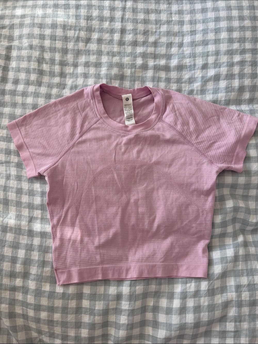 lululemon Swiftly Tech Cropped Short-Sleeve
Shirt 2.0 | Size 4, Pink